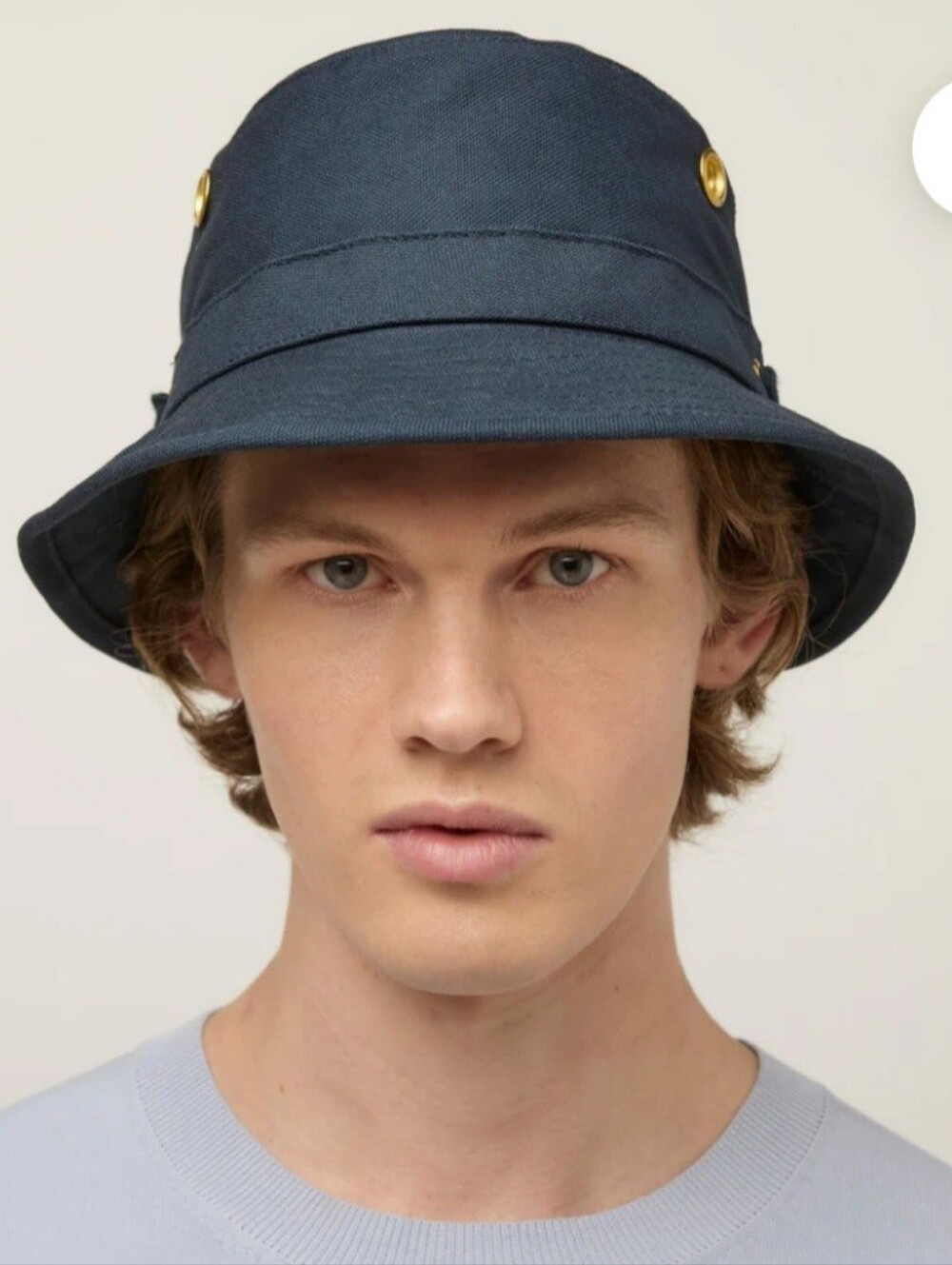Tilley T1 Iconic Bucket Hat in Navy Blue 7 3/8